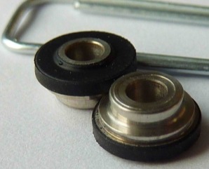 VALVE-RUBBER-FKM-BOUNDED-OVERMOLDED-METAL