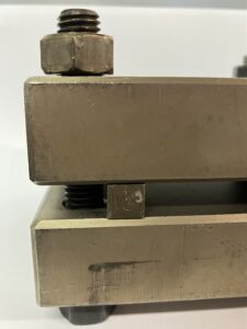 COMPRESSION SET ASSEMBLY WITH SPACER